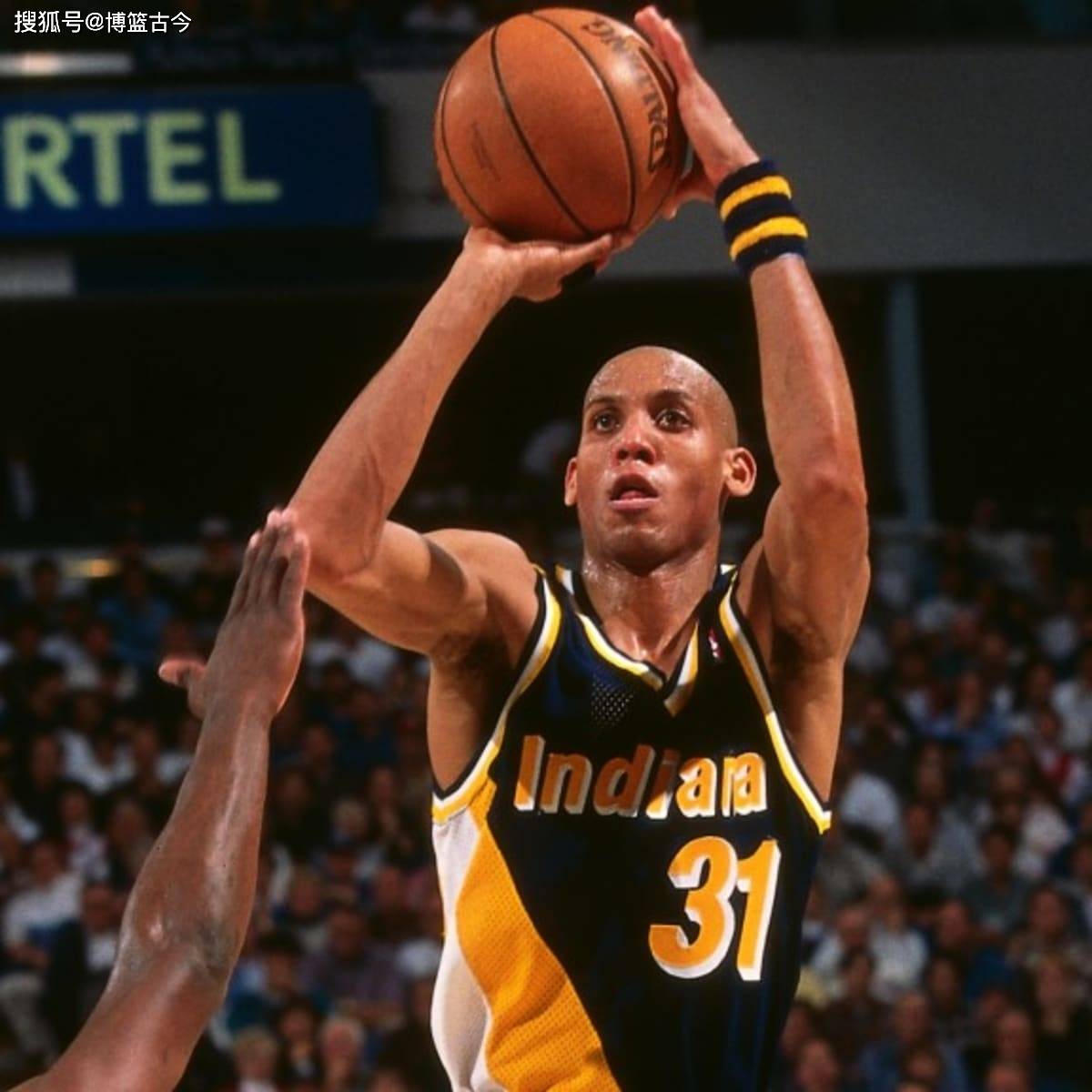 以近距离观 以近距离观